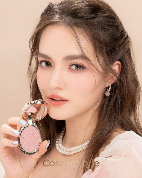 Рум&rsquo;яна Flower Knows (Флавер Ноуз) Strawberry Rococo Embossed Blush &mdash; стійкий природний рум&rsquo;янець, 5 г, відтінок 01 Angel Chanson 01 Angel Chanson фото